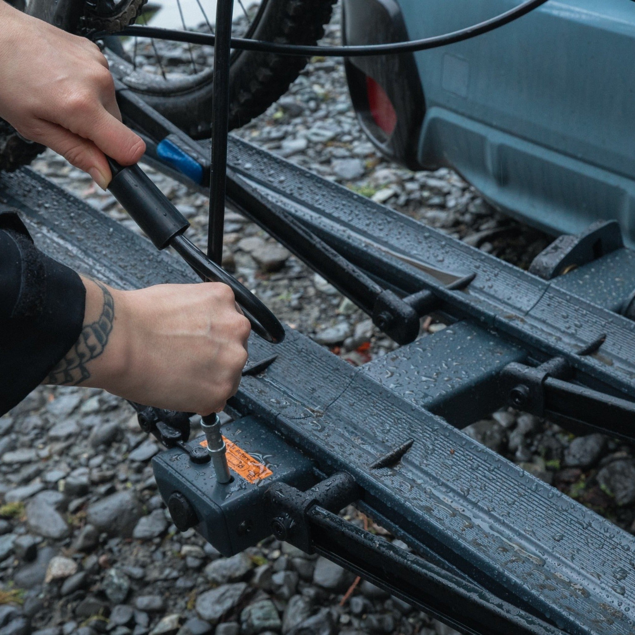 Hitch Rack Pro P2 Pro — The Best Hitch Mount Tray Bike Rack – Rad Racks