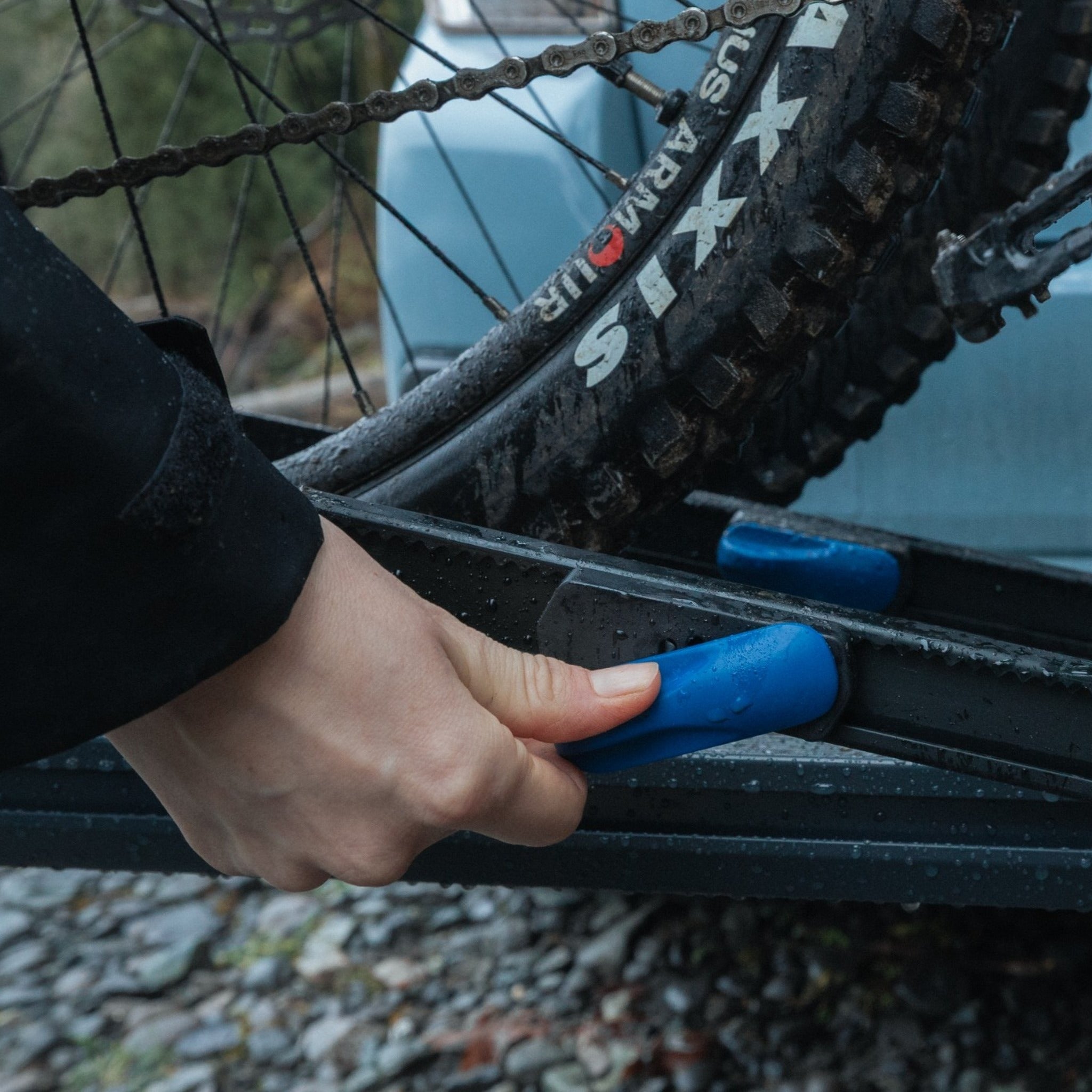 Rad Racks P2 Pro — The Best Hitch Mount Tray Bike Rack – Rad Racks